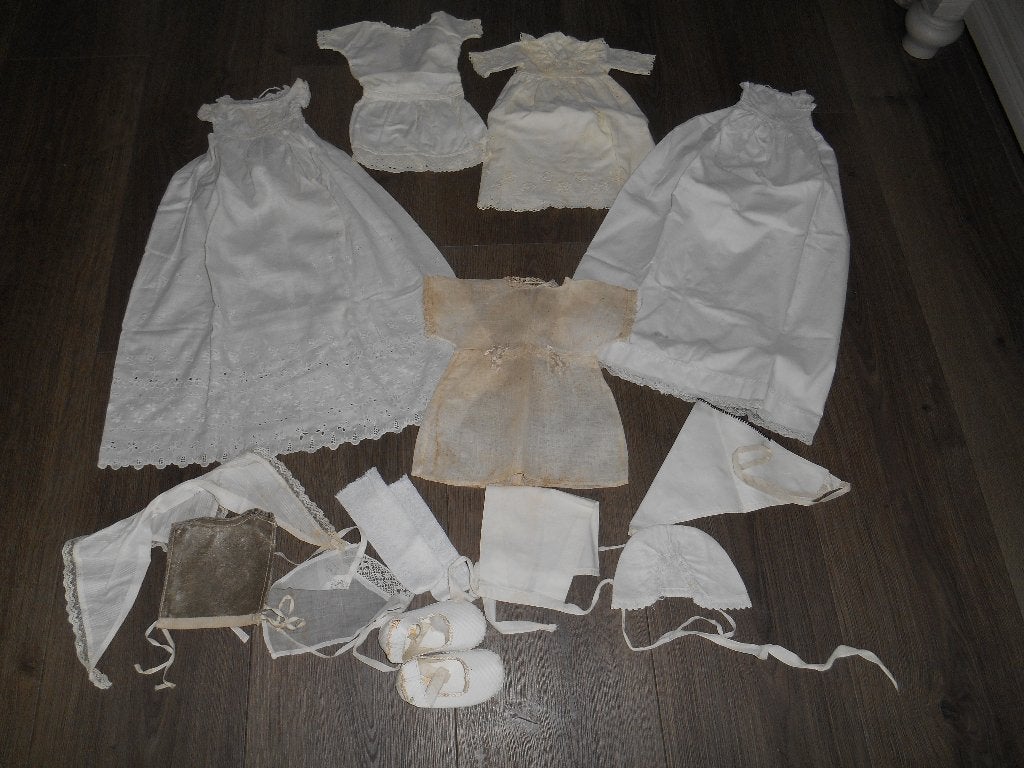 prachtige antieke poppenkleding, Ophalen of Verzenden