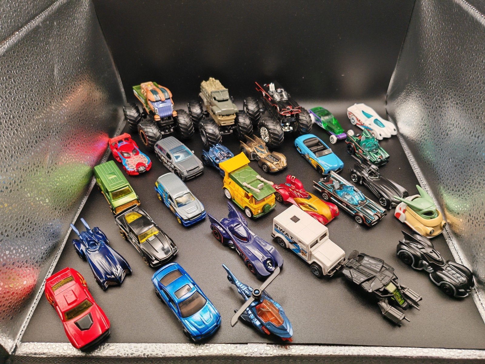 Unieke Verzameling 27x Hot Wheels - Batman, Marvel, TMNT, Ophalen of Verzenden, Zo goed als nieuw