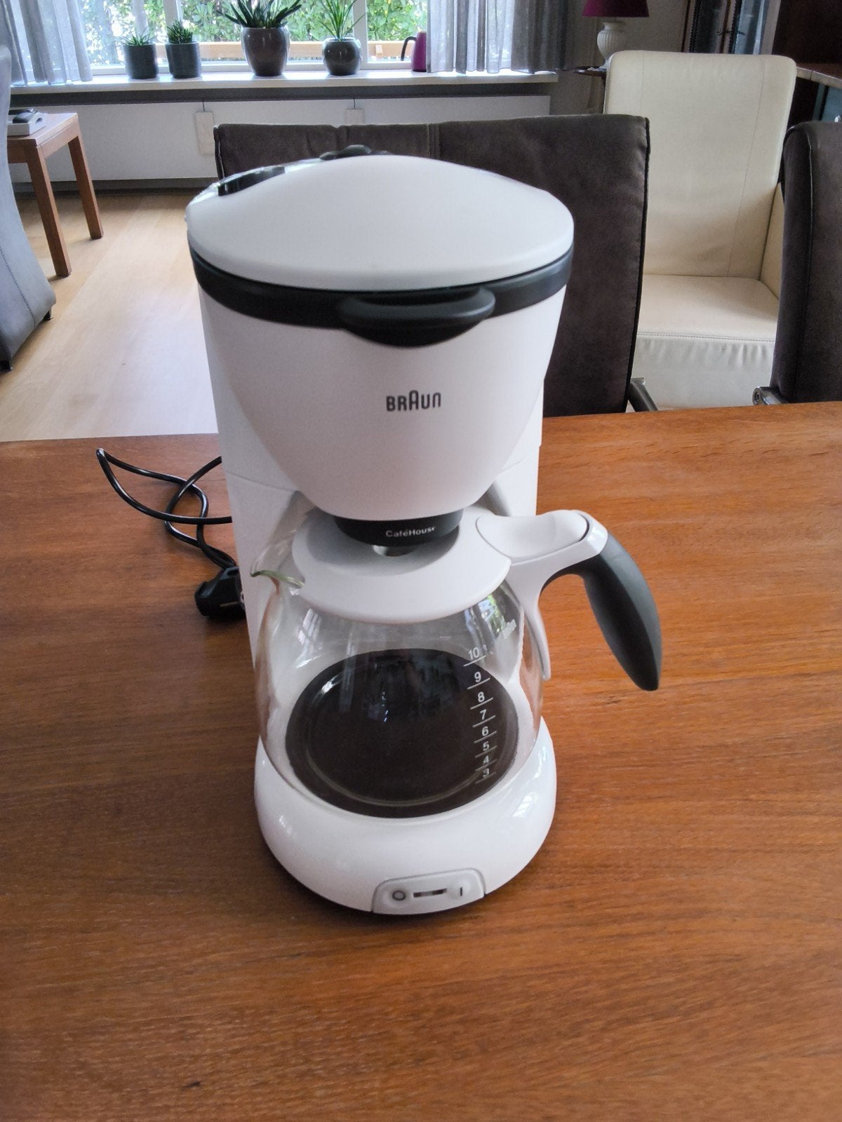 Koffiezetapparaat Braun 10 koppen, 4 tot 10 kopjes, Ophalen, Koffiemachine