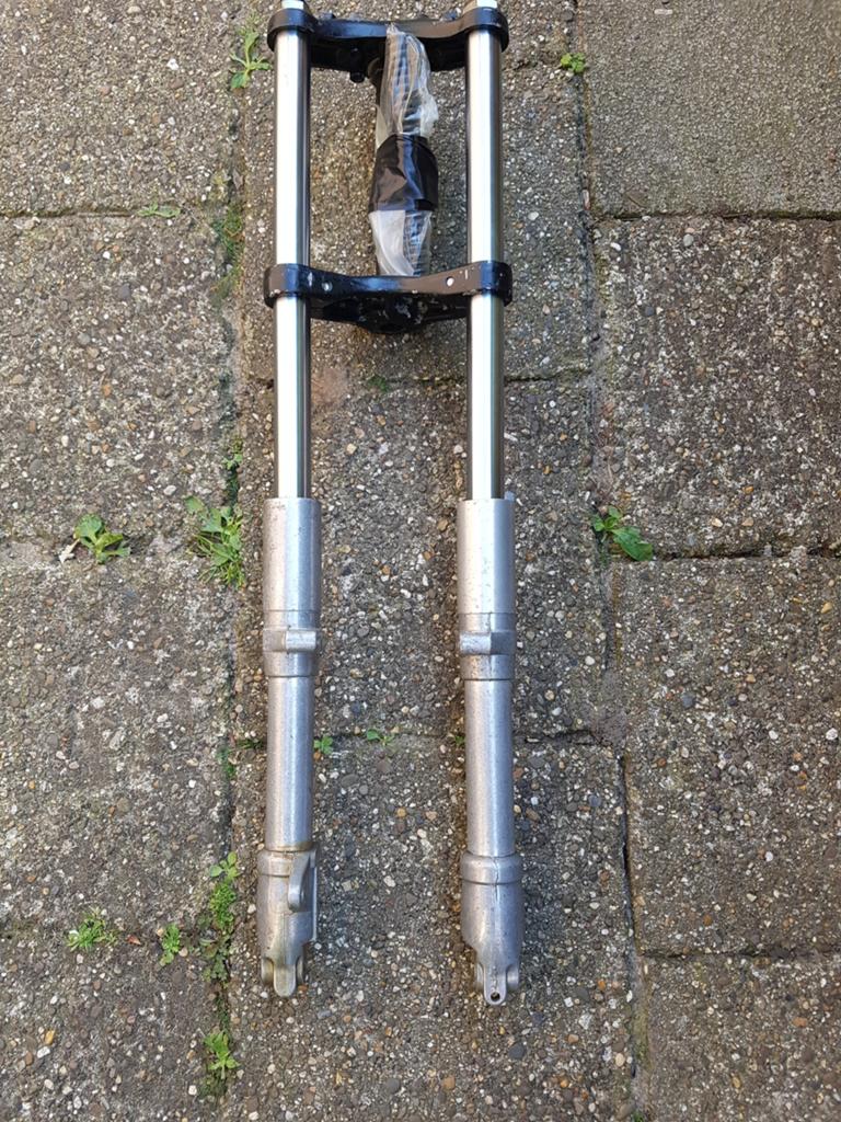 N.O.S. voorvork 50cc 28mm Guazzoni Kreidler Moto morini?, Fietsen en Brommers, Ophalen of Verzenden, Overige merken