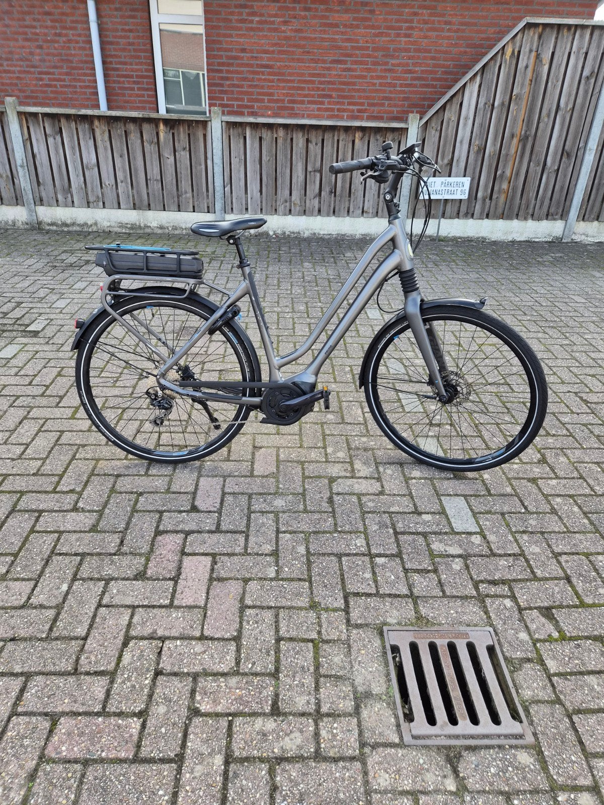 giant prime+ elektrische damesfiets yamaha middenmotor, Fietsen en Brommers, Ophalen, Giant, Zo goed als nieuw, 50 km per accu of meer