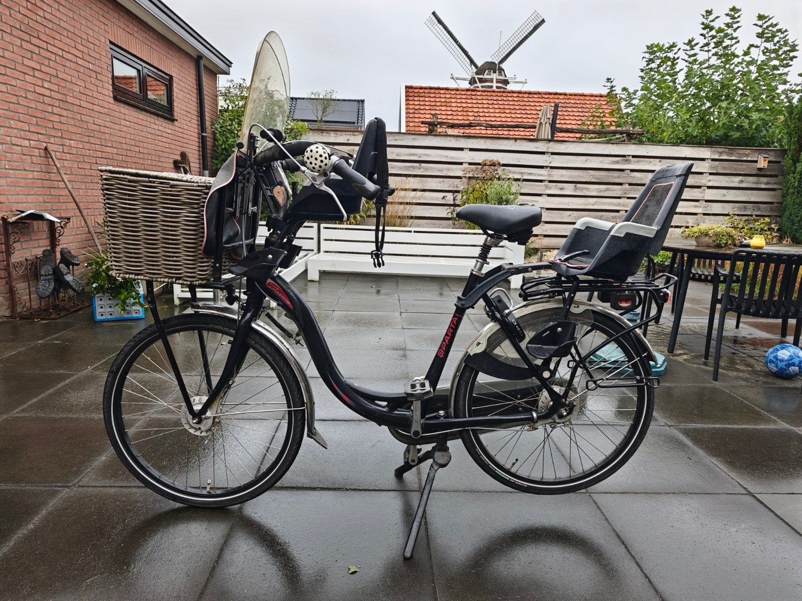Goede stevige Sparta Amazone mandfiets, Ophalen, 2 zitjes, Sparta, Gebruikt
