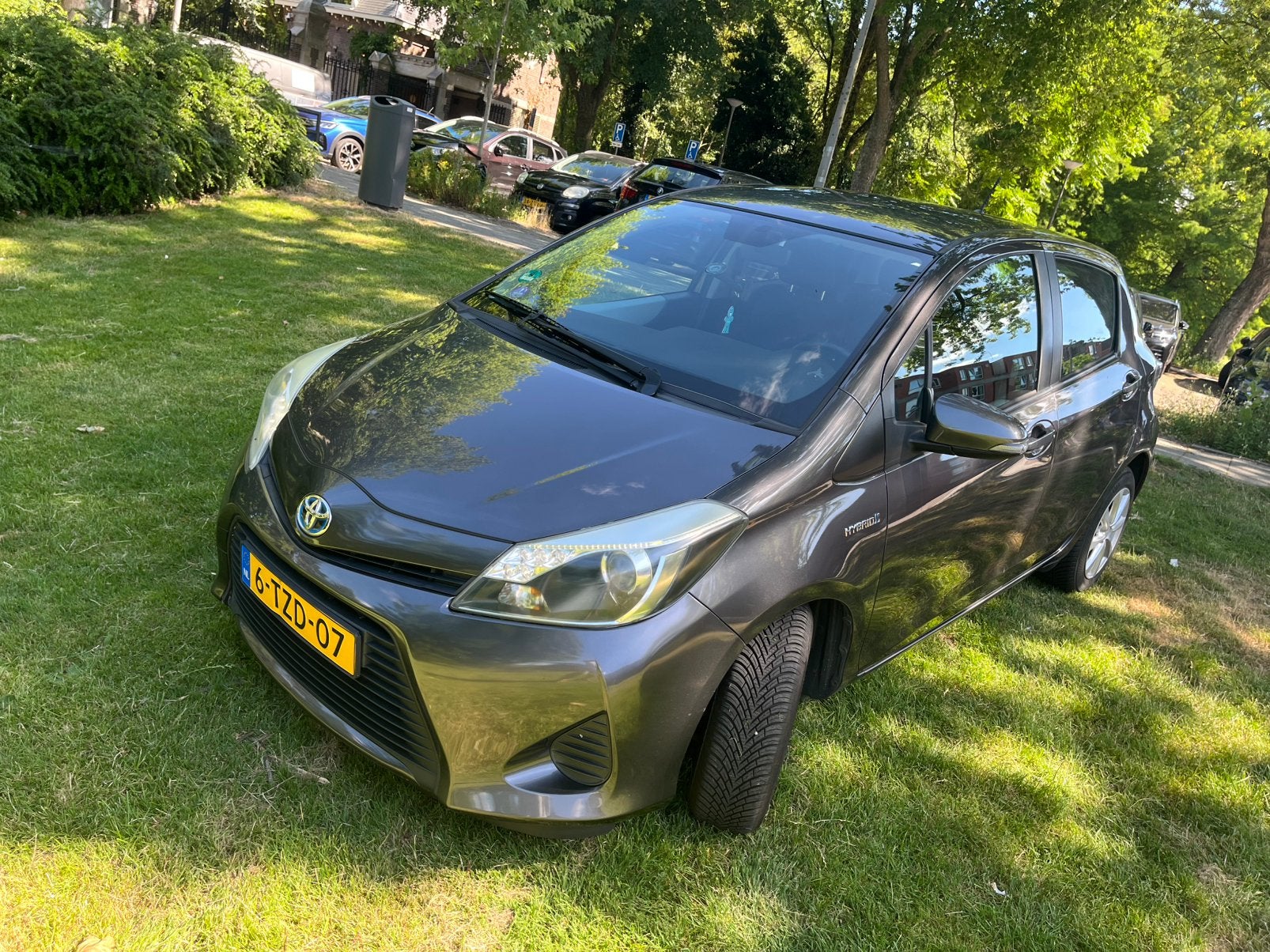 Toyota Yaris 1.5 Full Hybrid Altijd Toyota Dealer onderhoud., 74 pk, 4 cilinders, 49 €/maand, Origineel Nederlands