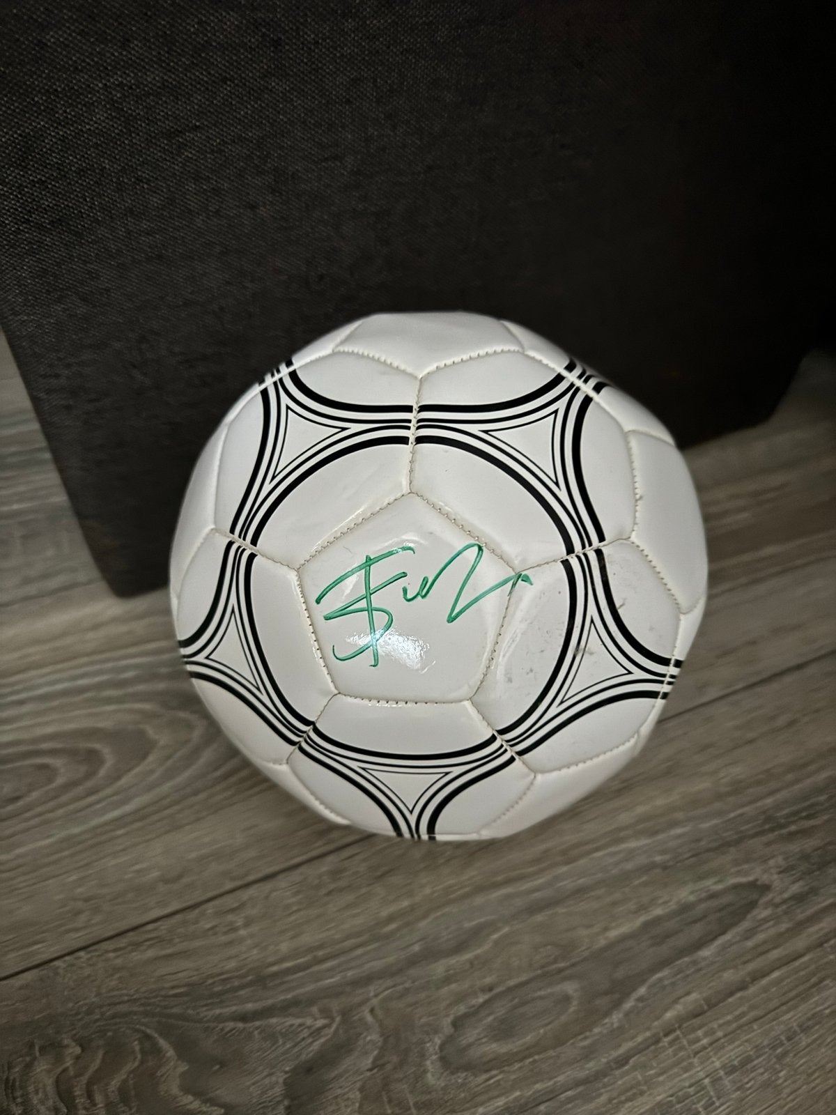 Gesigneerde voetbal, Sport en Fitness, Maat XL, Ophalen of Verzenden, Zo goed als nieuw, Bal
