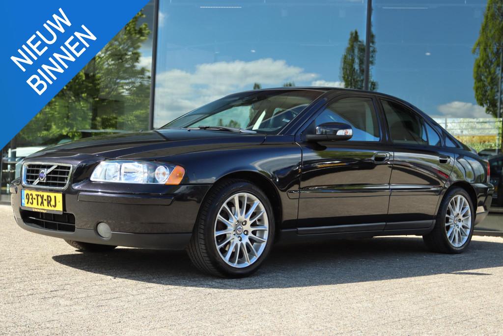 VOLVO S60 2.4 MOMENTUM 5CIL AUT. | STOELVERW. | LEDER | LMV, Auto's, Volvo, Gebruikt, Zwart, S60, 2435 cc