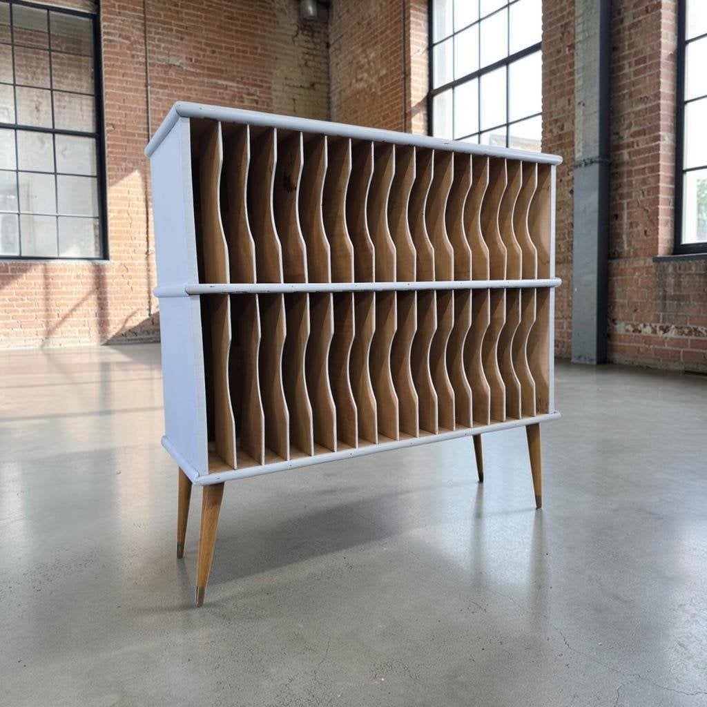 Vintage houten muntblauwe vakkenkast / vinyl opbergsysteem, Ophalen, Overijssel