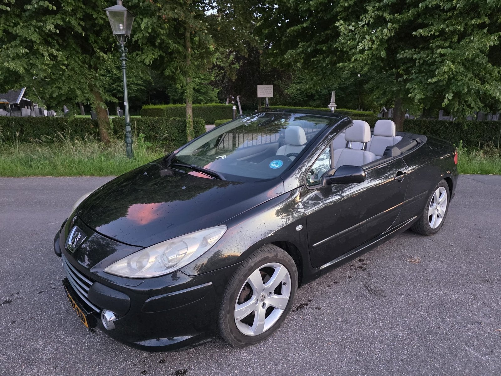 Peugeot 307 2.0 16V CC 2007 Zwart, Voorwielaandrijving, Zwart, 4 cilinders, Cabriolet