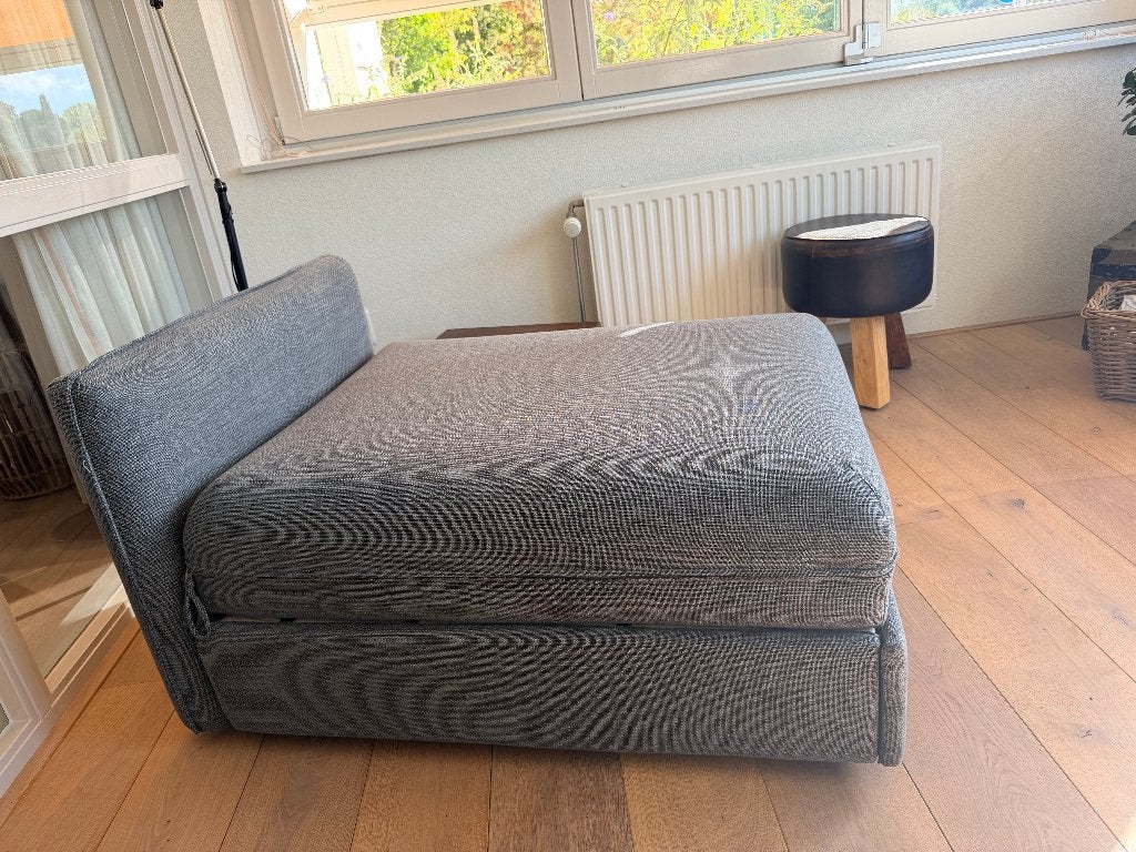 Uitklapbaar logeerbed / hocker - Zo goed als nieuw, Huis en Inrichting, Ophalen, Eenpersoons, 190 cm of minder, Zo goed als nieuw