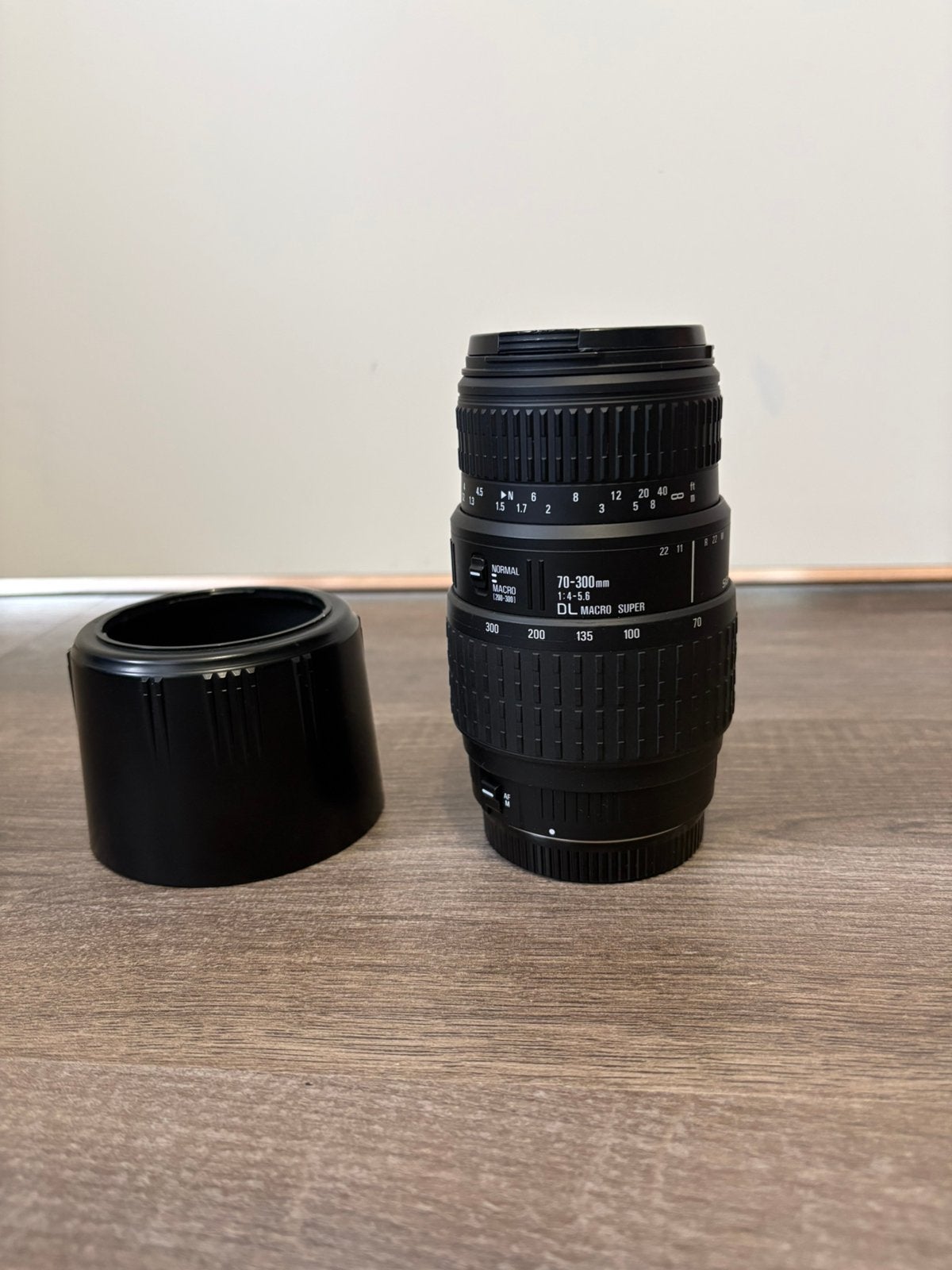 Sigma lens voor Canon camera 70-300mm, Ophalen of Verzenden, Gebruikt, Telelens