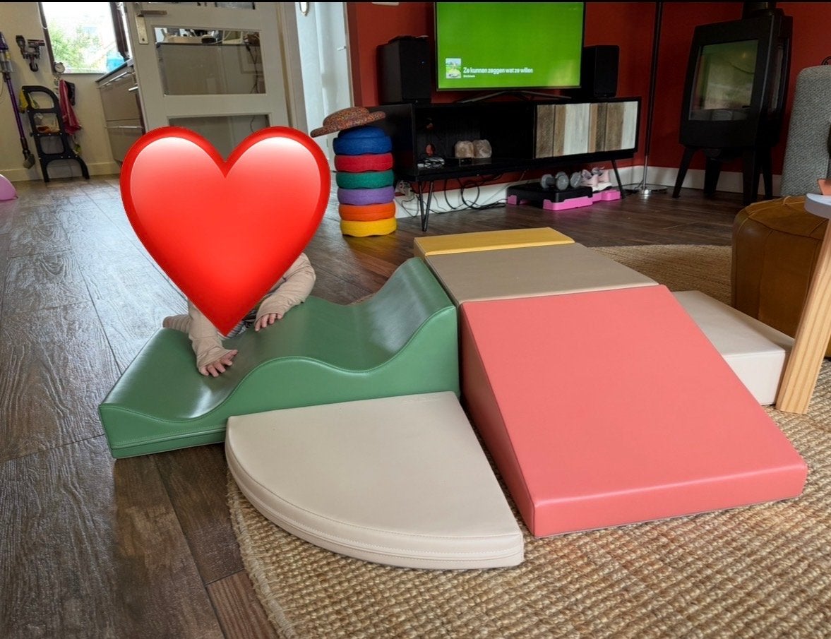 Iglu softplay set - 6 blokken in natuurtinten, Ophalen, Zo goed als nieuw, Jongen of Meisje