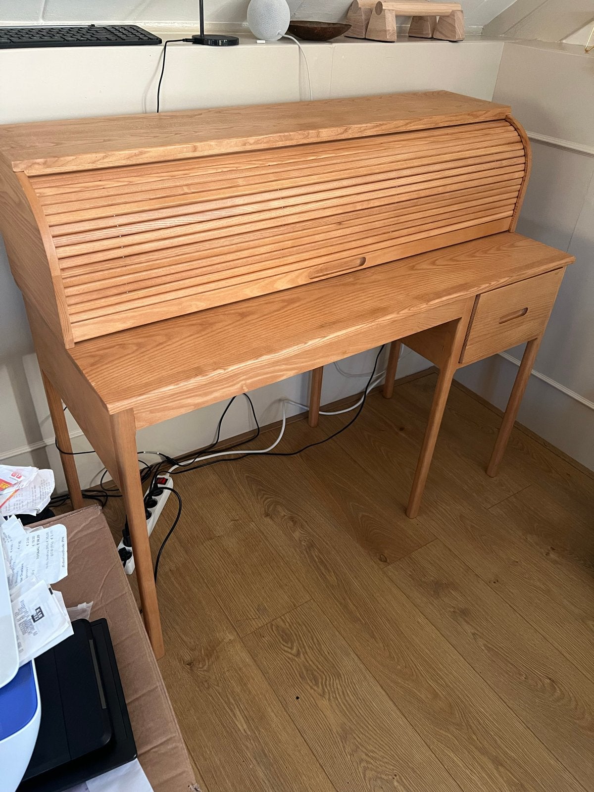 Houten secretaire met rolluik en lade, Ophalen, Secretaire, Bruin, Zo goed als nieuw