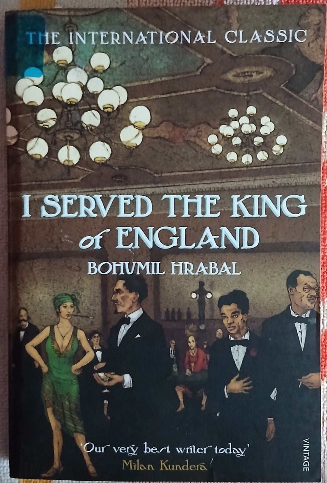 I Served the King of England - Bohumil Hrabal, Ophalen of Verzenden, Gelezen, Bohumil Hrabal, Europa overig
