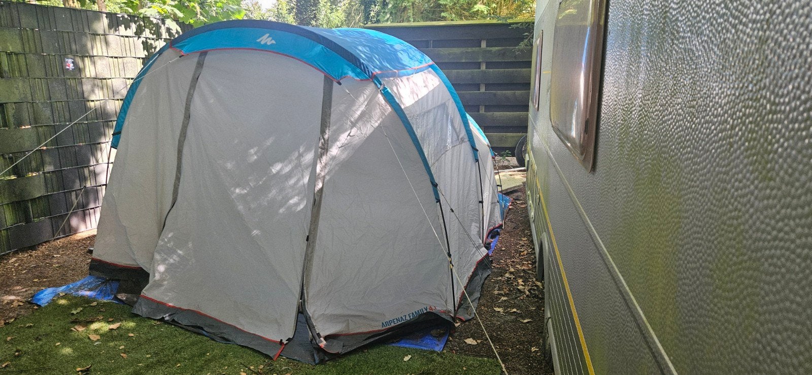 Decathlon Quechua Arpenaz Family 4.1 Tent, Ophalen, Gebruikt, Tot en met 4