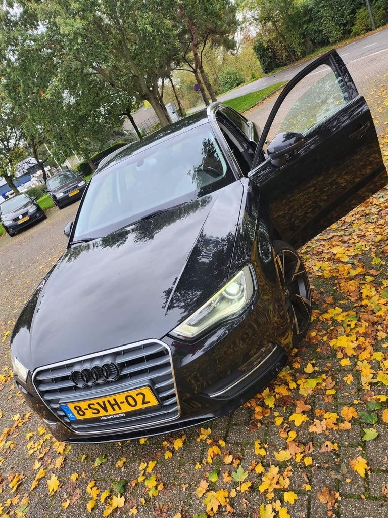 Audi A3 1.4 Tfsi 90KW Sportback Ambiente Pro Line 2014 Zwart, Auto's, Voorwielaandrijving, 4 cilinders, Origineel Nederlands, 1395 cc