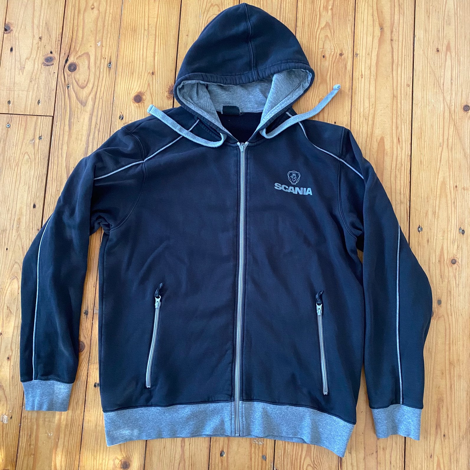 UNISEX SCANIA ZWEDEN VEST HOODIE XXL/42-44, Ophalen of Verzenden, Gedragen, Maat 56/58 (XL), Grijs