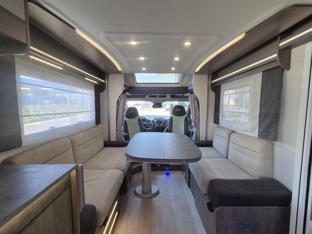 Challenger Graphite 260 Face to face Automaat, Automaat, Ford, Bedrijf, Diesel