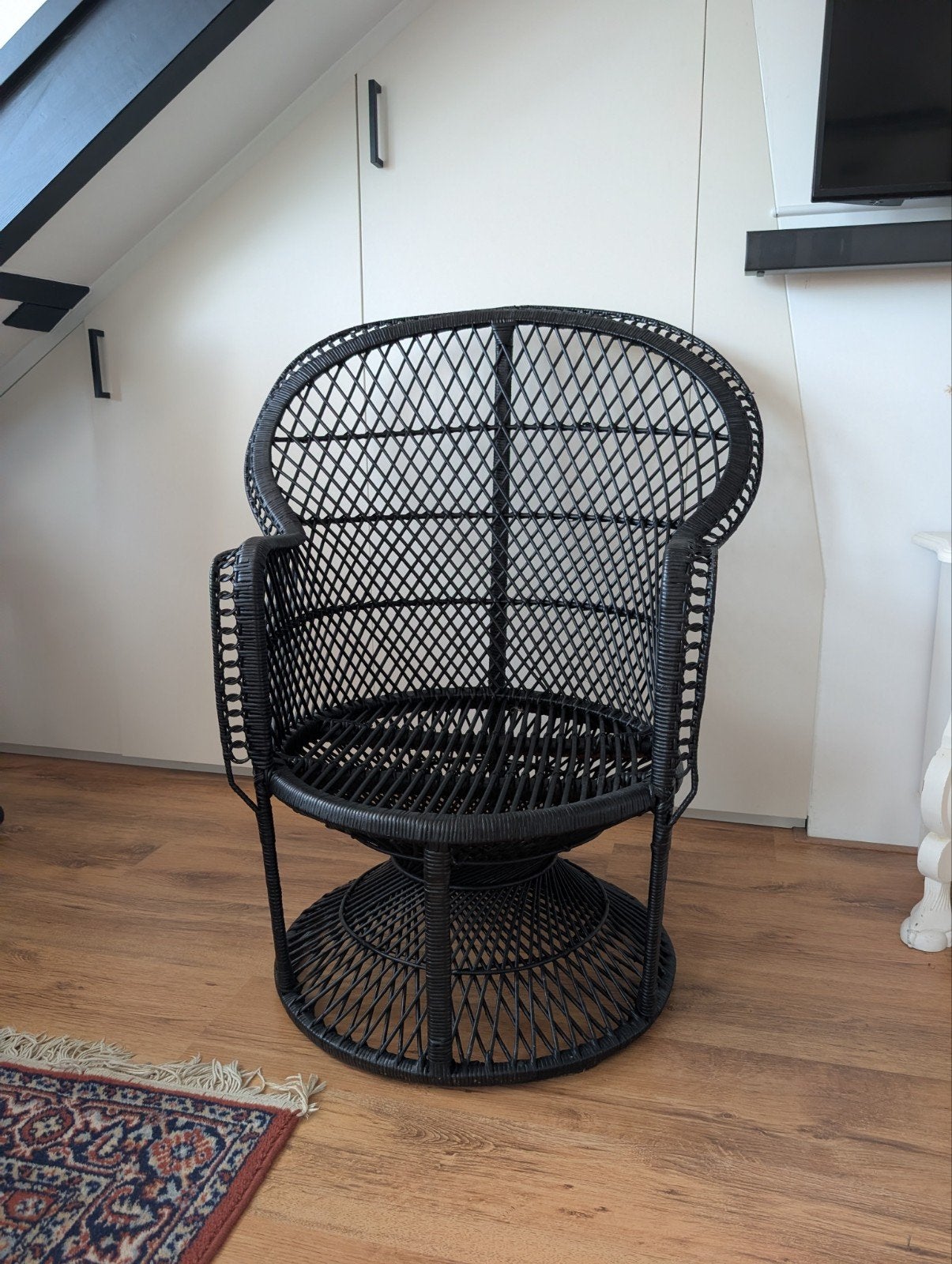 Zwarte rotan pauwstoel, Ophalen, Gebruikt, Zwart, Eén