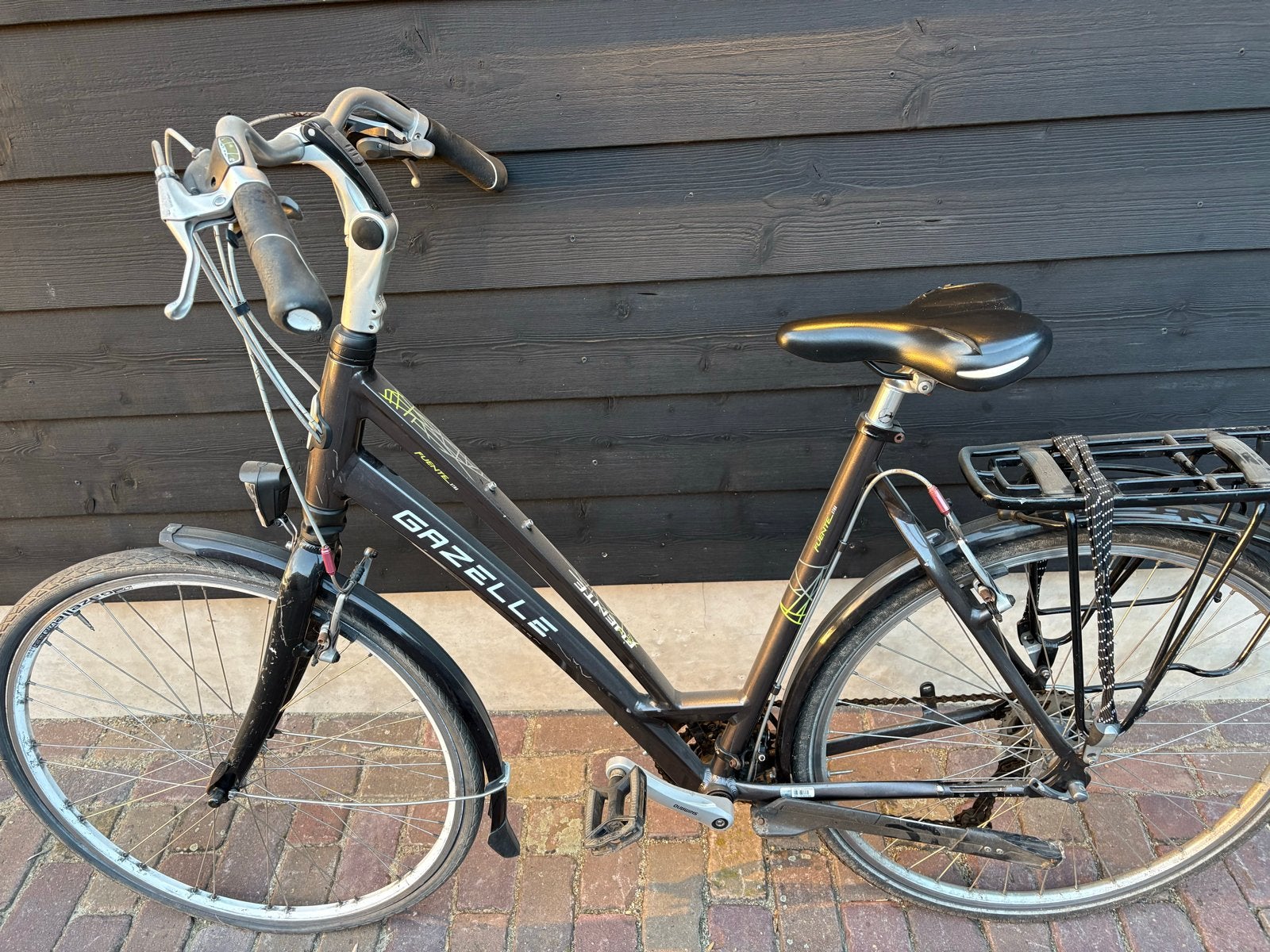 Gazelle Fuente damesfiets met slag in achterwiel, Fietsen en Brommers, Fietsen | Dames | Damesfietsen, Ophalen, Gebruikt, Versnellingen