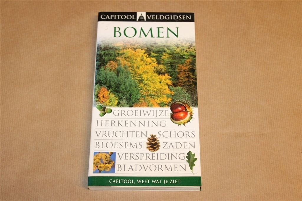 Bomen — Capitool Veldgids, Overzicht in Woord en Beeld, Ophalen of Verzenden, Gelezen, Bloemen, Planten en Bomen