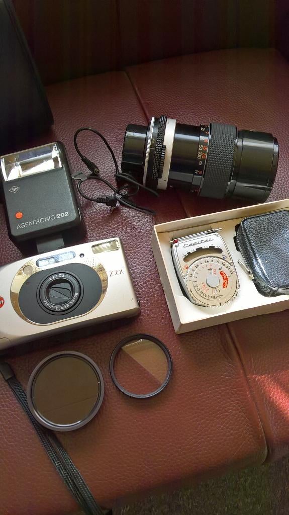 Camera en toebehoren met etui,s 100 euro., Ophalen of Verzenden, Gebruikt, Spiegelreflex, Overige Merken
