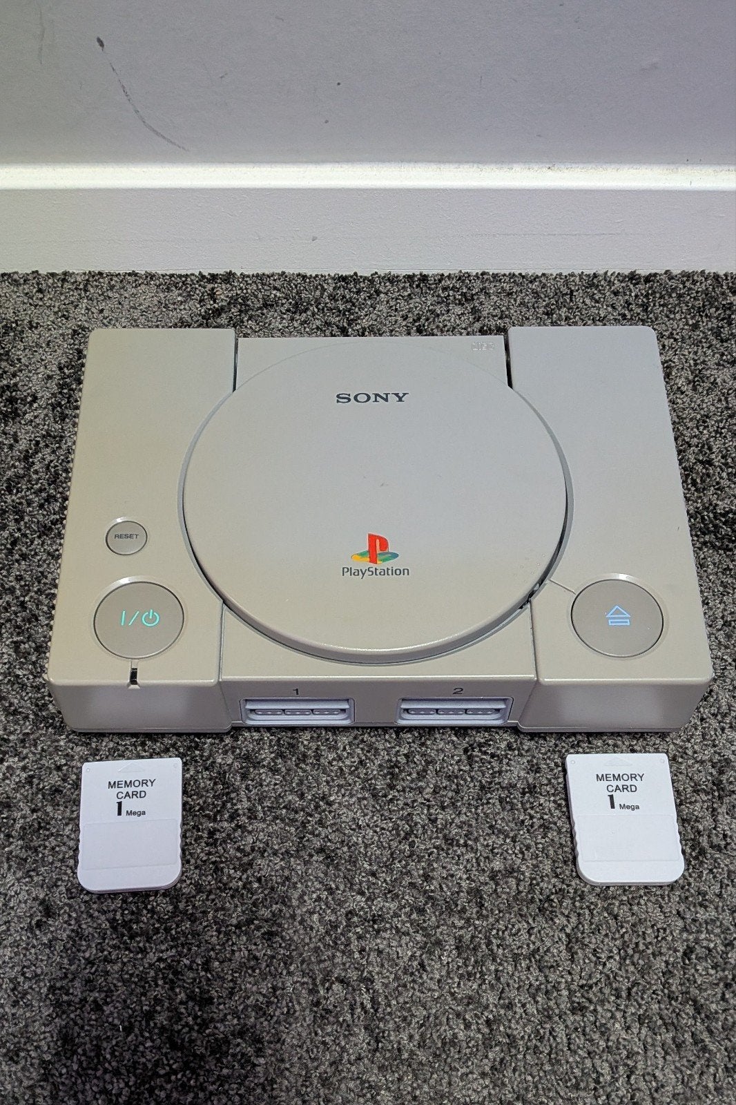 Sony PlayStation 1 • Voor Onderdelen, Spelcomputers en Games, Spelcomputers | Sony PlayStation 1, Ophalen of Verzenden, Niet werkend