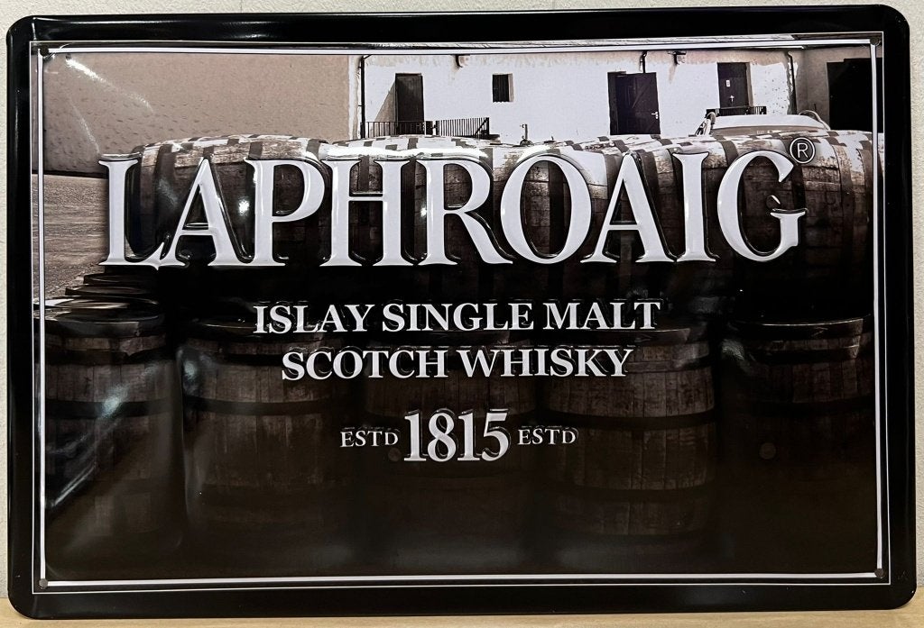 Laphiroaig Scotch Whisky relief reclamebord van metaal deco