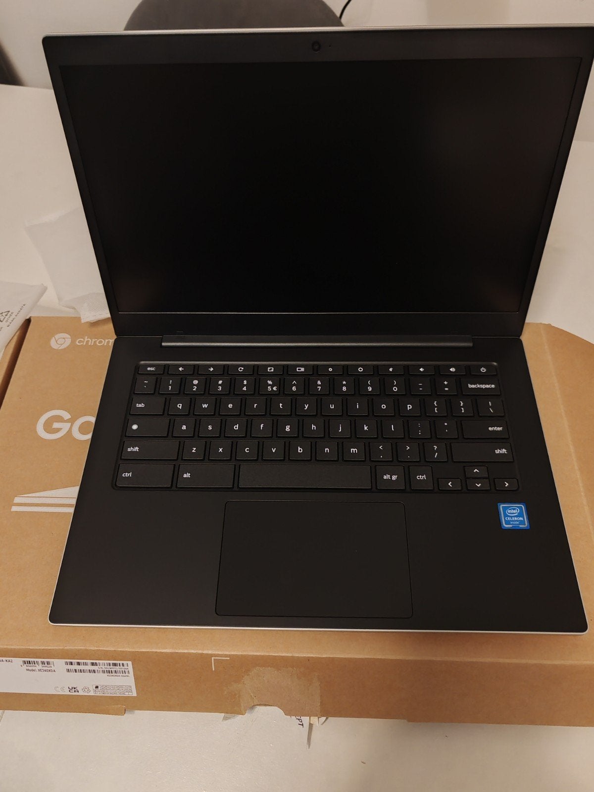 Samsung Chromebook (nieuw, enkel uitgeprobeerd), Computers en Software, Windows Laptops, Ophalen, Minder dan 2 Ghz, Nieuw, 14 inch