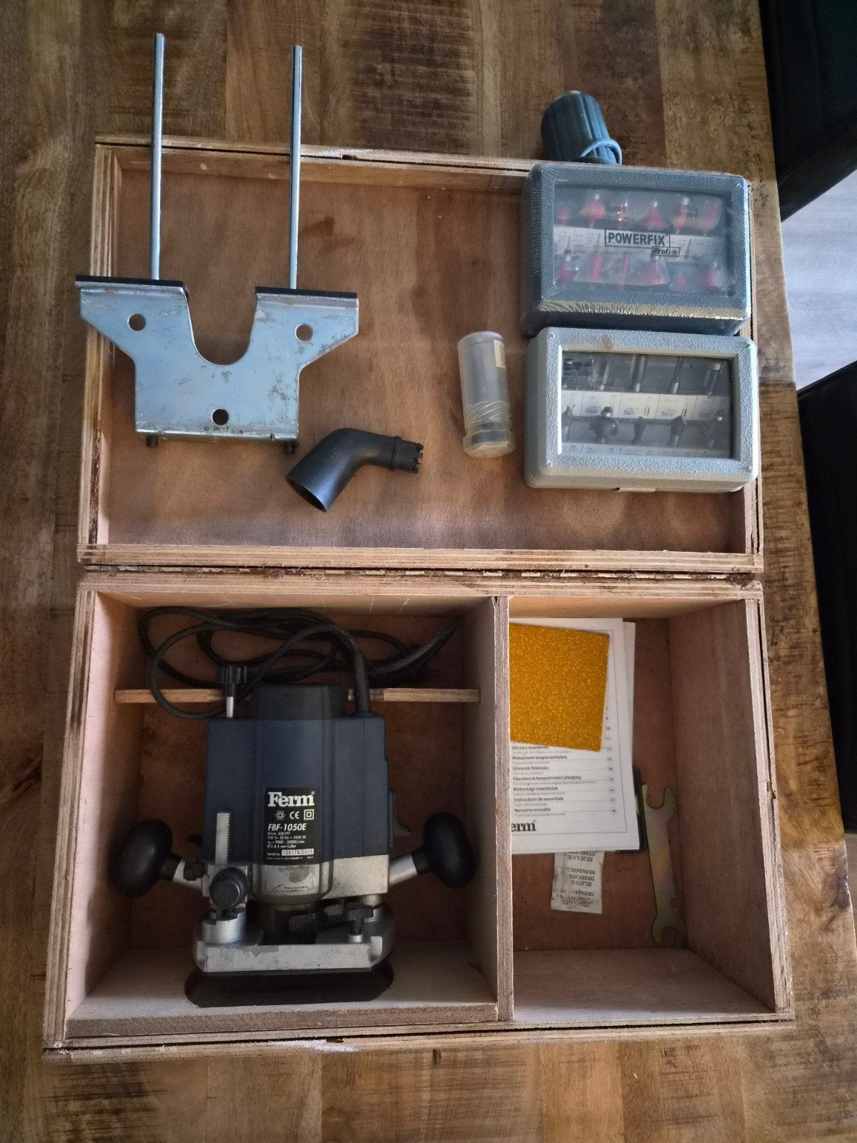 Ferm bovenfrees, Doe-het-zelf en Verbouw, Gereedschap | Freesmachines, Ophalen, Elektrisch, Bovenfrees