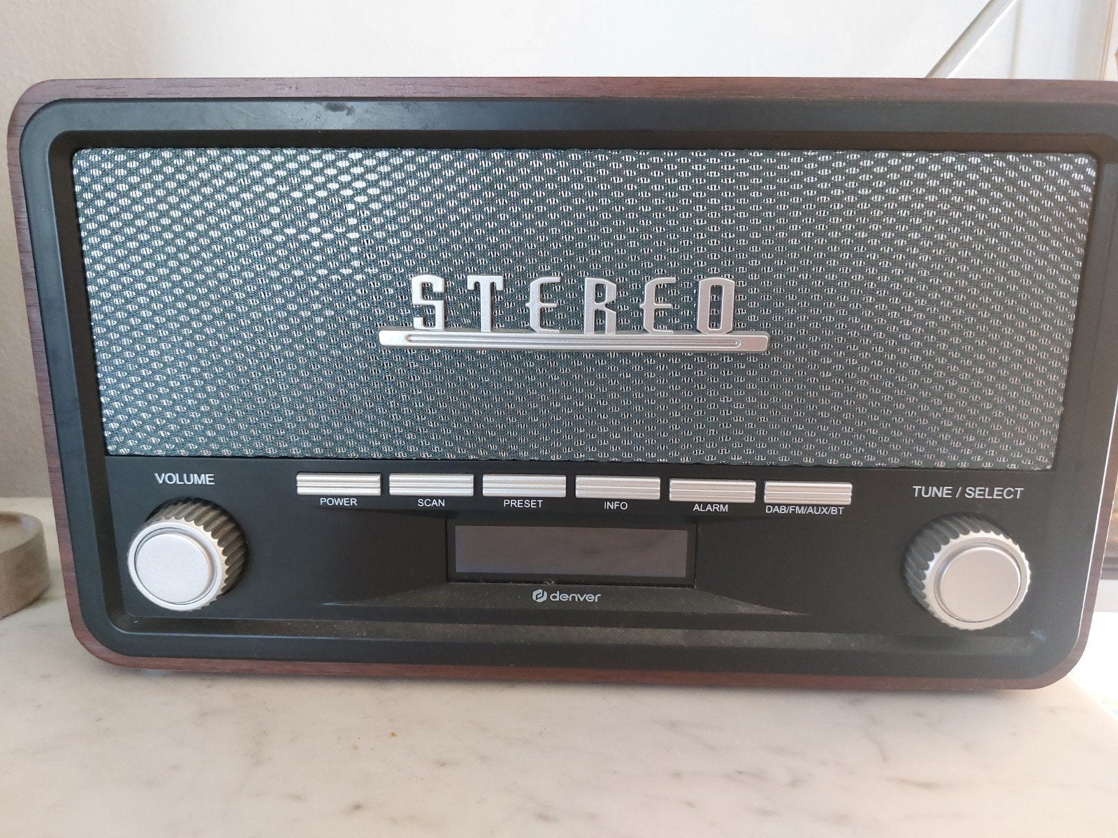Denver DAB Radio met Retro Look, Ophalen of Verzenden, Gebruikt, Radio