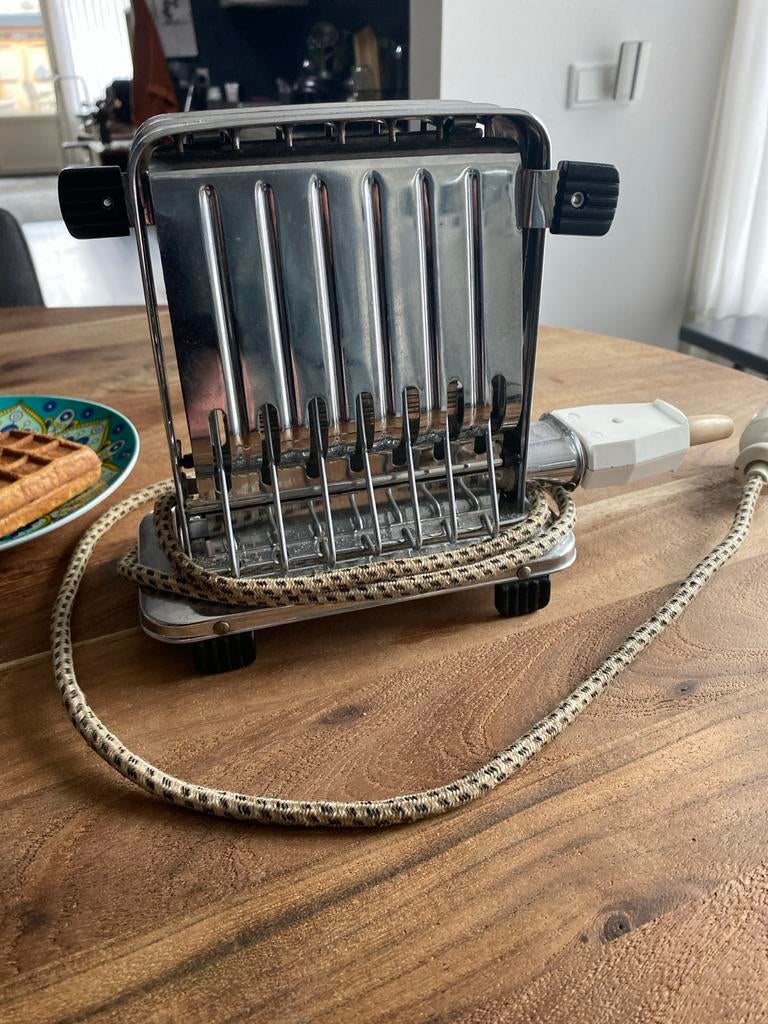 Inventum vintage broodrooster H158, Witgoed en Apparatuur, Broodroosters, Ophalen of Verzenden, Gebruikt