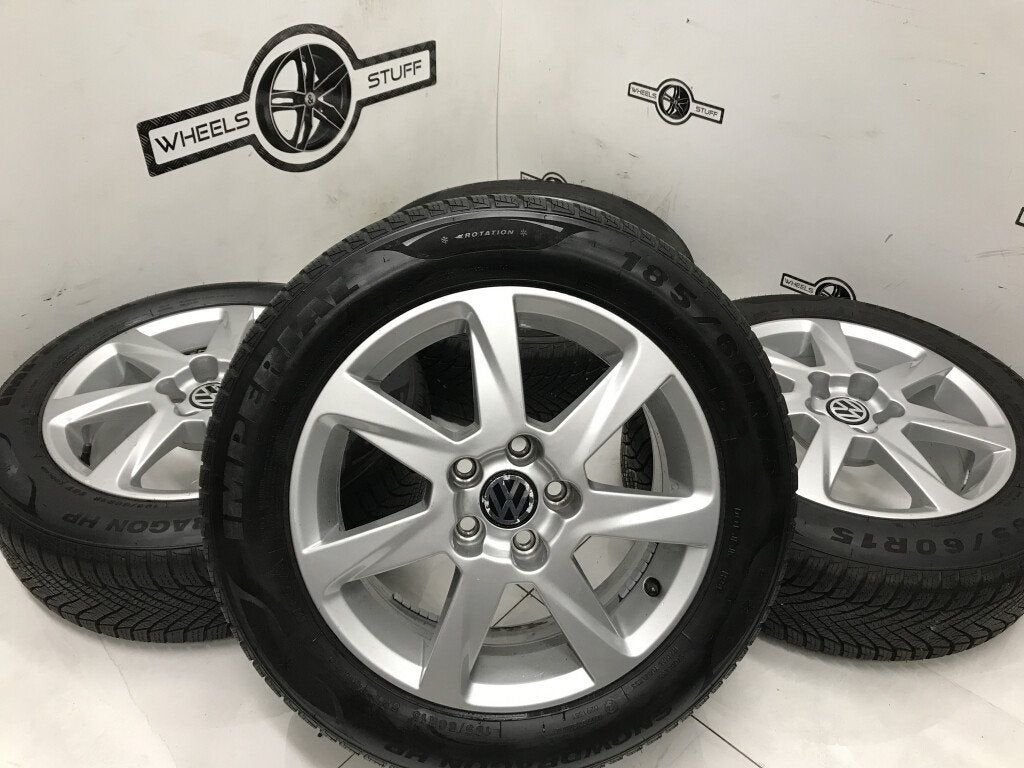 VW polo lichtmetaal velg 15"inch 5x100 Winterbanden, Auto-onderdelen, Ophalen, Gebruikt, 15 inch, Banden en Velgen