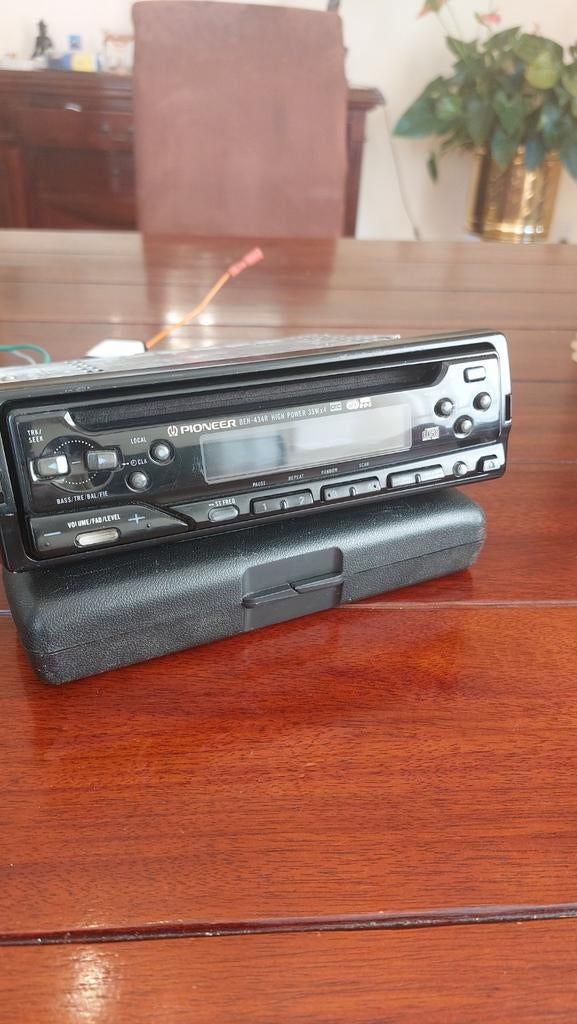 Autoradio cd speler Pioneer met afneembaar front ., Ophalen of Verzenden