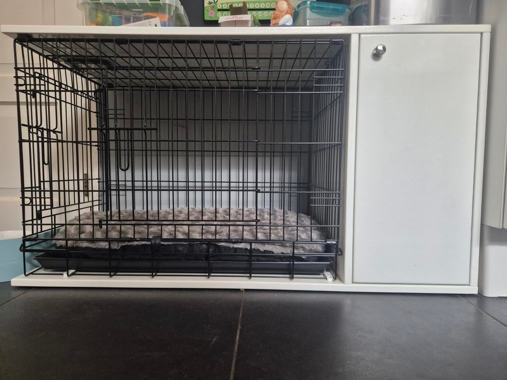Hondenbench zwart met wit meubel, Dieren en Toebehoren, Hondenbenches, Ophalen