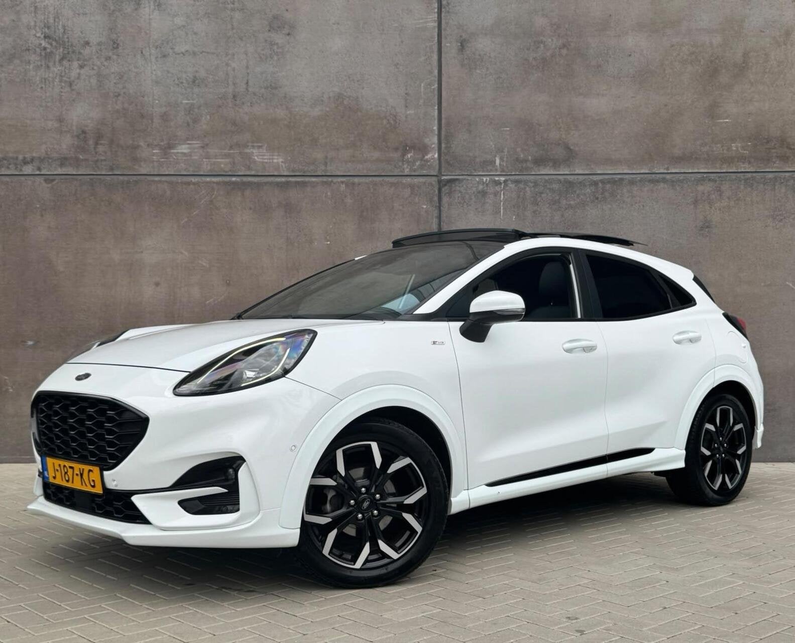 Ford Puma 1.0 EcoBoost Hybrid ST-Line X | Trekhaak | panoram, Auto's, Ford, Voorwielaandrijving, Met garantie (alle), Leder en Stof