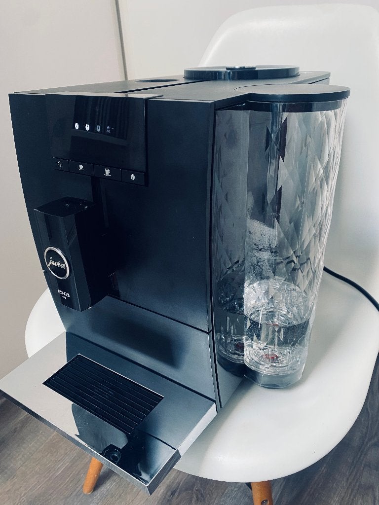 Prachtige Jura Ena 4 met een premium servicebeurt., Ophalen, Afneembaar waterreservoir, 10 kopjes of meer, Koffiemachine