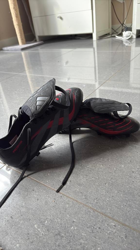 Adidas predator, Ophalen of Verzenden, Zo goed als nieuw, Overige typen, Adidas