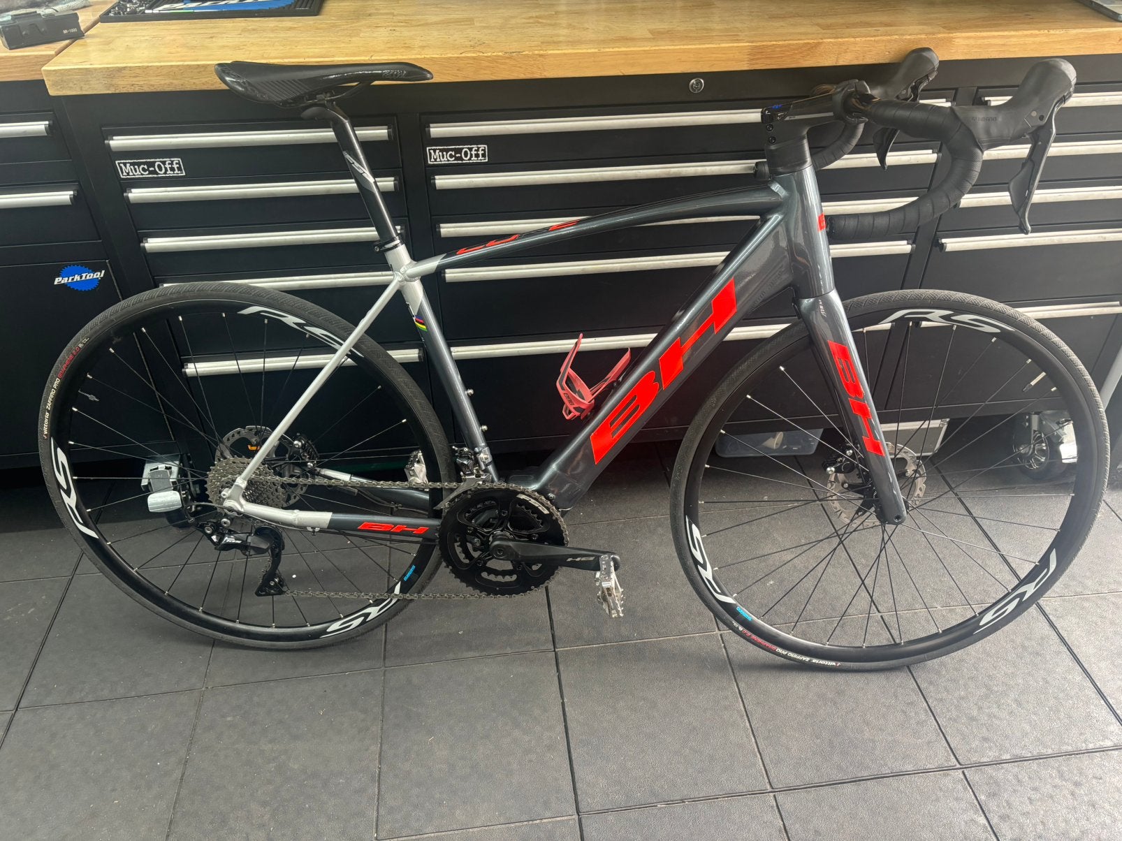 Elektronische racefiets maat L ( 1.75m - 1.85m ), 28 inch, Aluminium, Zo goed als nieuw, Meer dan 20 versnellingen