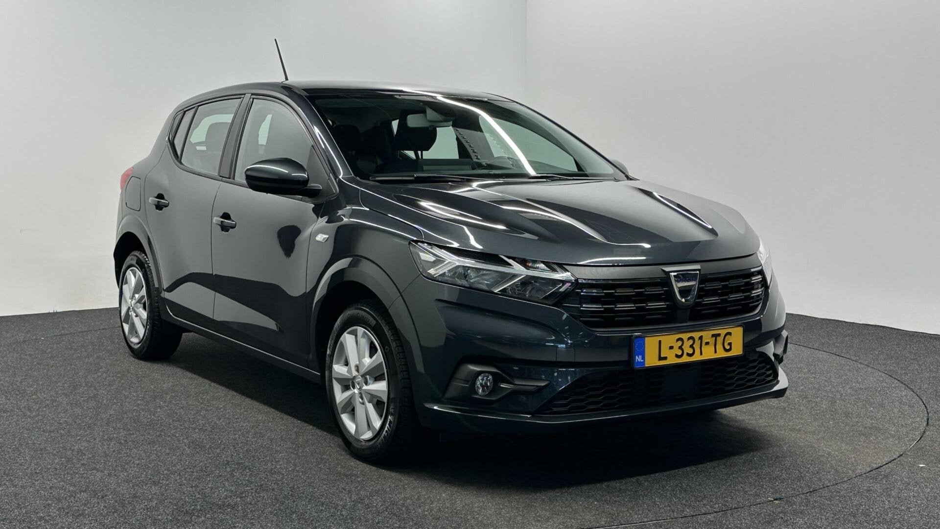 Dacia Sandero 1.0 TCe 100 Bi-Fuel LPG Comfort CARPLAY-CRUISE, Auto's, Voorwielaandrijving, Euro 6, Met garantie (alle), Start-stop-systeem
