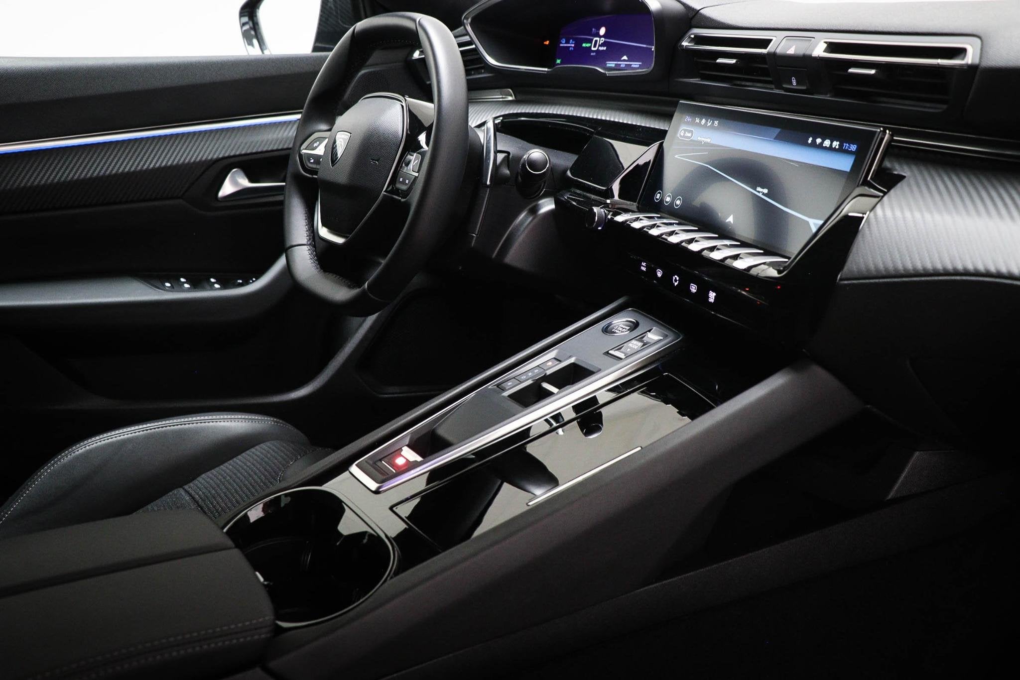 Peugeot 508 SW 1.6 HYbrid 180 Allure | NAVI | CAMERA | DAB |, Gebruikt, 4 cilinders, Met garantie (alle), 179 pk