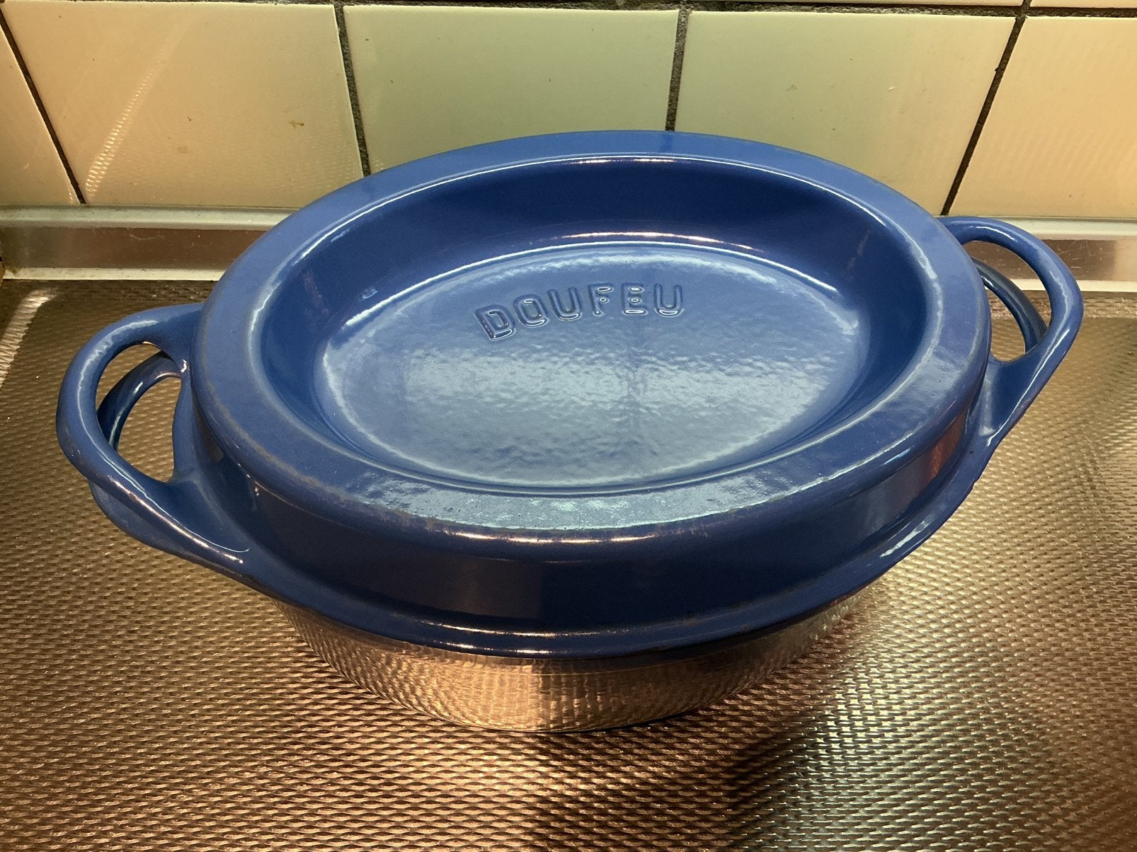Cousances ( Le Creuset) Doufeu braadpan- 28 cm, Met deksel, Le Creuset, Ophalen of Verzenden, Zo goed als nieuw