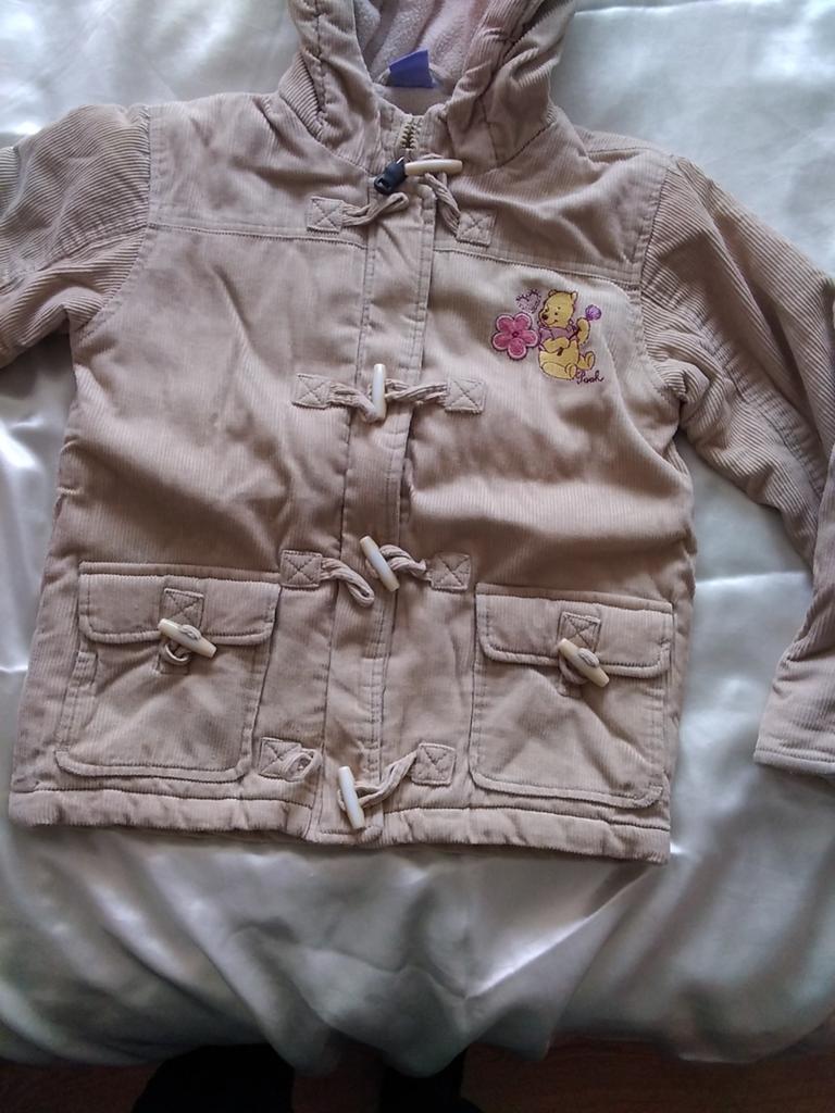 Winnie de Poeh Corduroy Jas Maat 122, Jongen of Meisje, Winnie de Poeh, Ophalen of Verzenden, Zo goed als nieuw