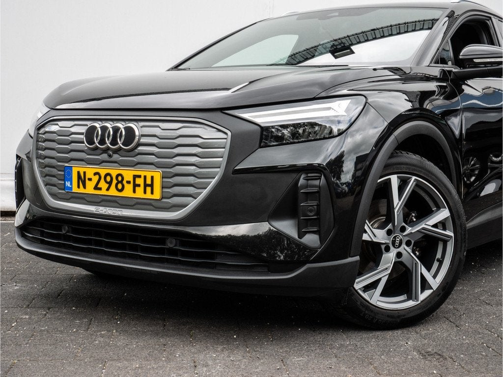 Audi Q4 e-tron 35 Launch edition 55 kWh SOH 91% Stoelverwarm, Auto's, Audi, Gebruikt, Zwart, Origineel Nederlands, Q4 e-tron