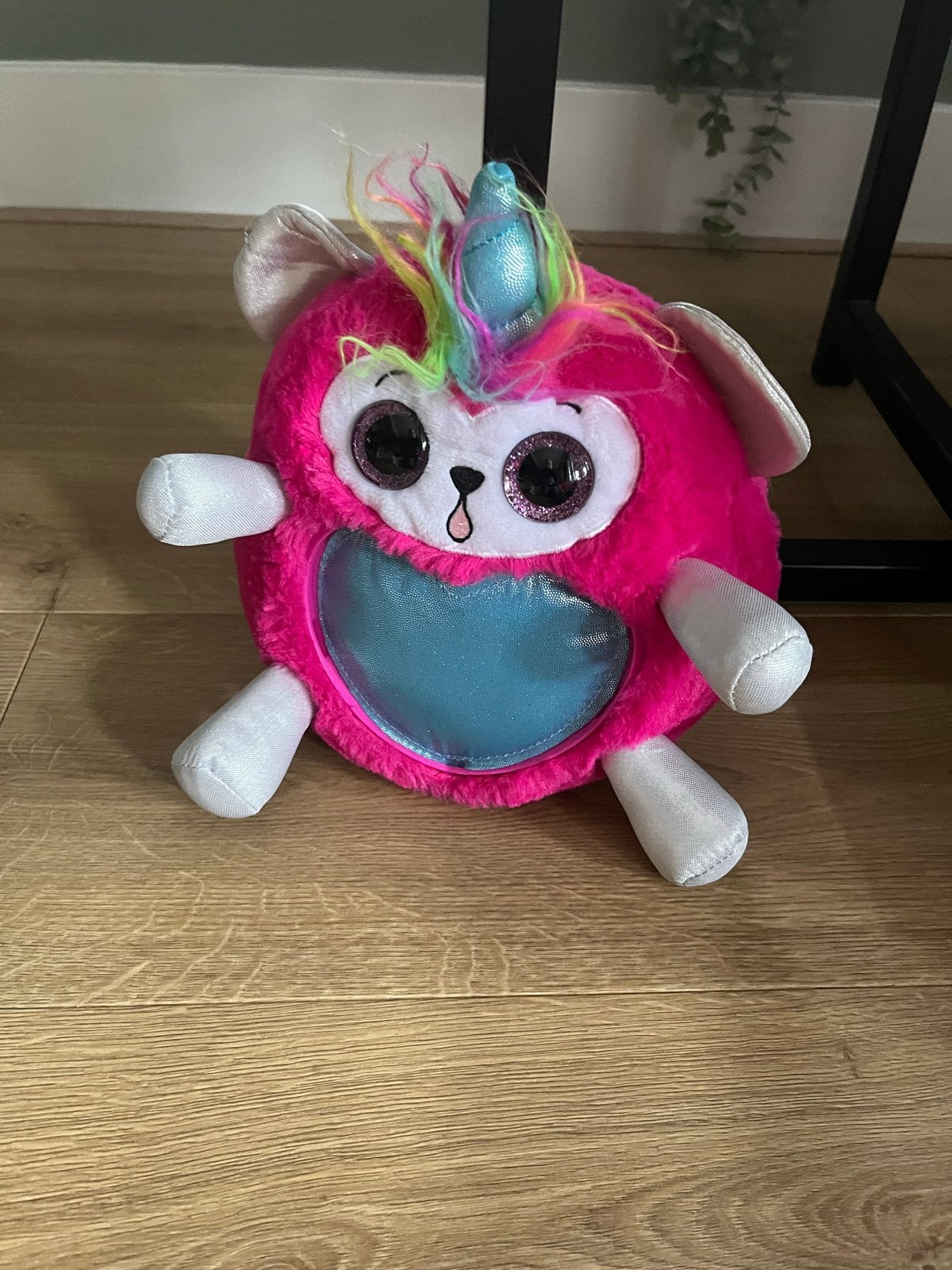 Roze Eenhoorn Knuffel met Grote Ogen, Overige karakters, Ophalen of Verzenden, Zo goed als nieuw, Middelgroot (20 tot 80 cm)