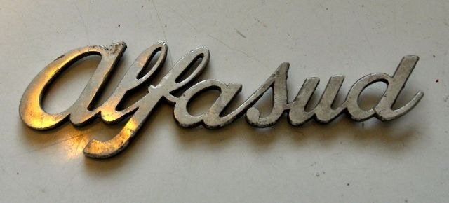 Alfa Alfasud -  logo embleem, Verzamelen, Ophalen of Verzenden, Gebruikt, Auto's