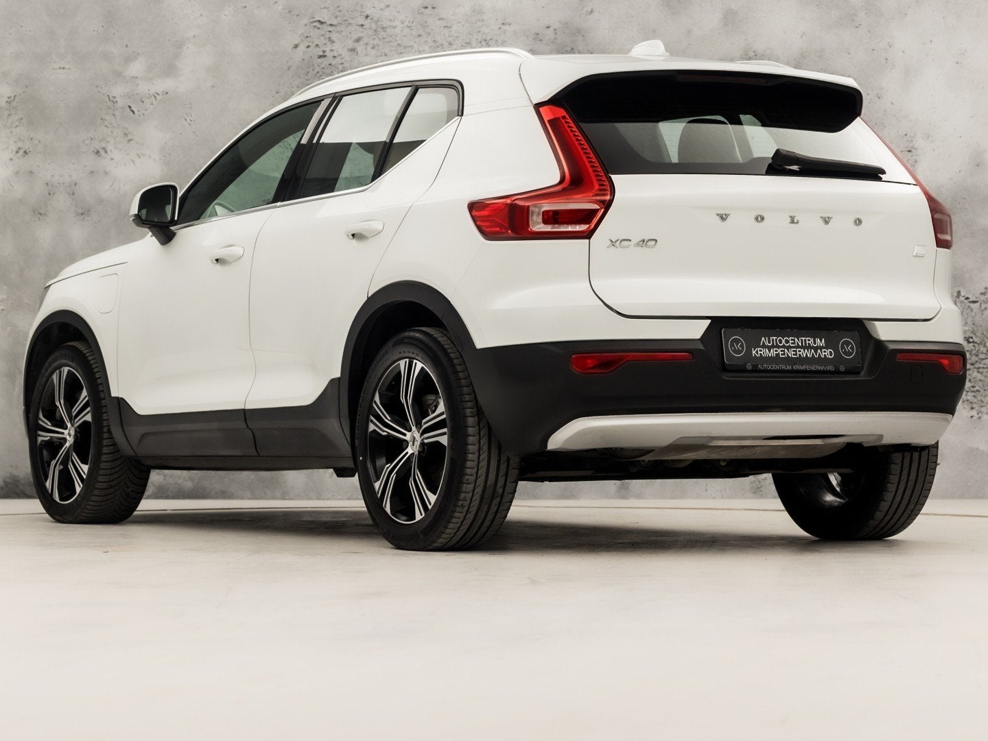 Volvo XC40 1.5 T5 Recharge Inscription 262Pk Automaat (PANOR, Auto's, 12 maanden, Euro 6, Wit, Hybride Elektrisch/Benzine