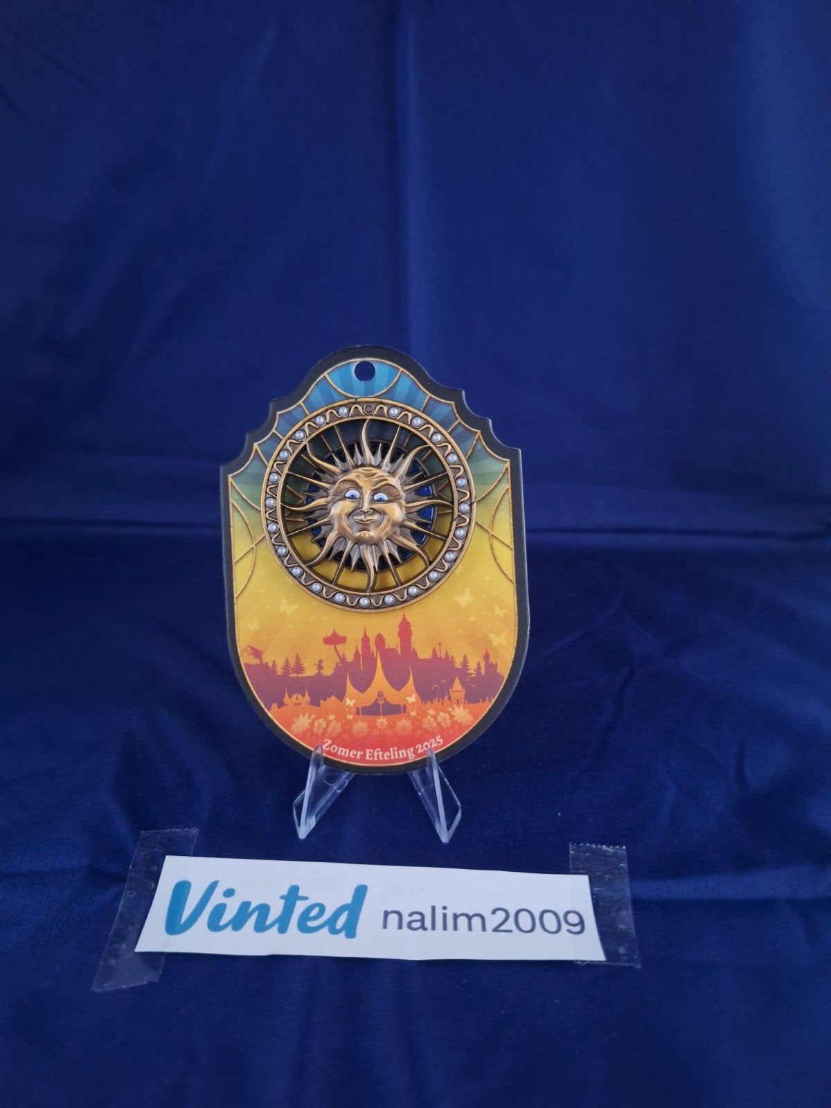 Efteling Zomer Efteling 2025 Pin, Verzamelen, Efteling, Zo goed als nieuw, Button of Speldje, Ophalen of Verzenden