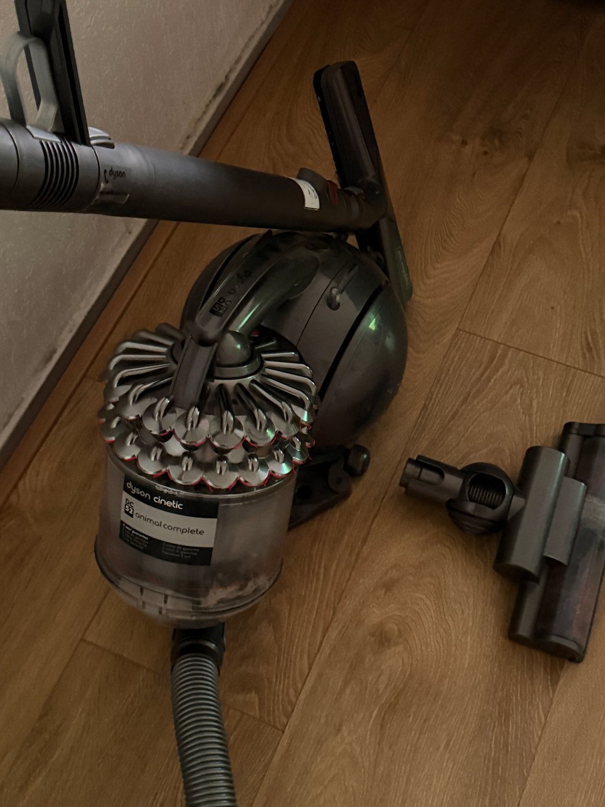 Dyson Cinetic Big Ball Animal Complete stofzuiger, Witgoed en Apparatuur, Gebruikt, Dyson, Sledestofzuiger, Reservoir