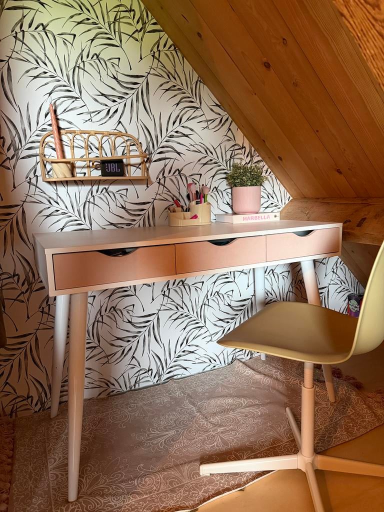 Bureau wit met roze lades meisje, Huis en Inrichting, Bureaus, Ophalen, 110 cm, Scandinavisch, Hout