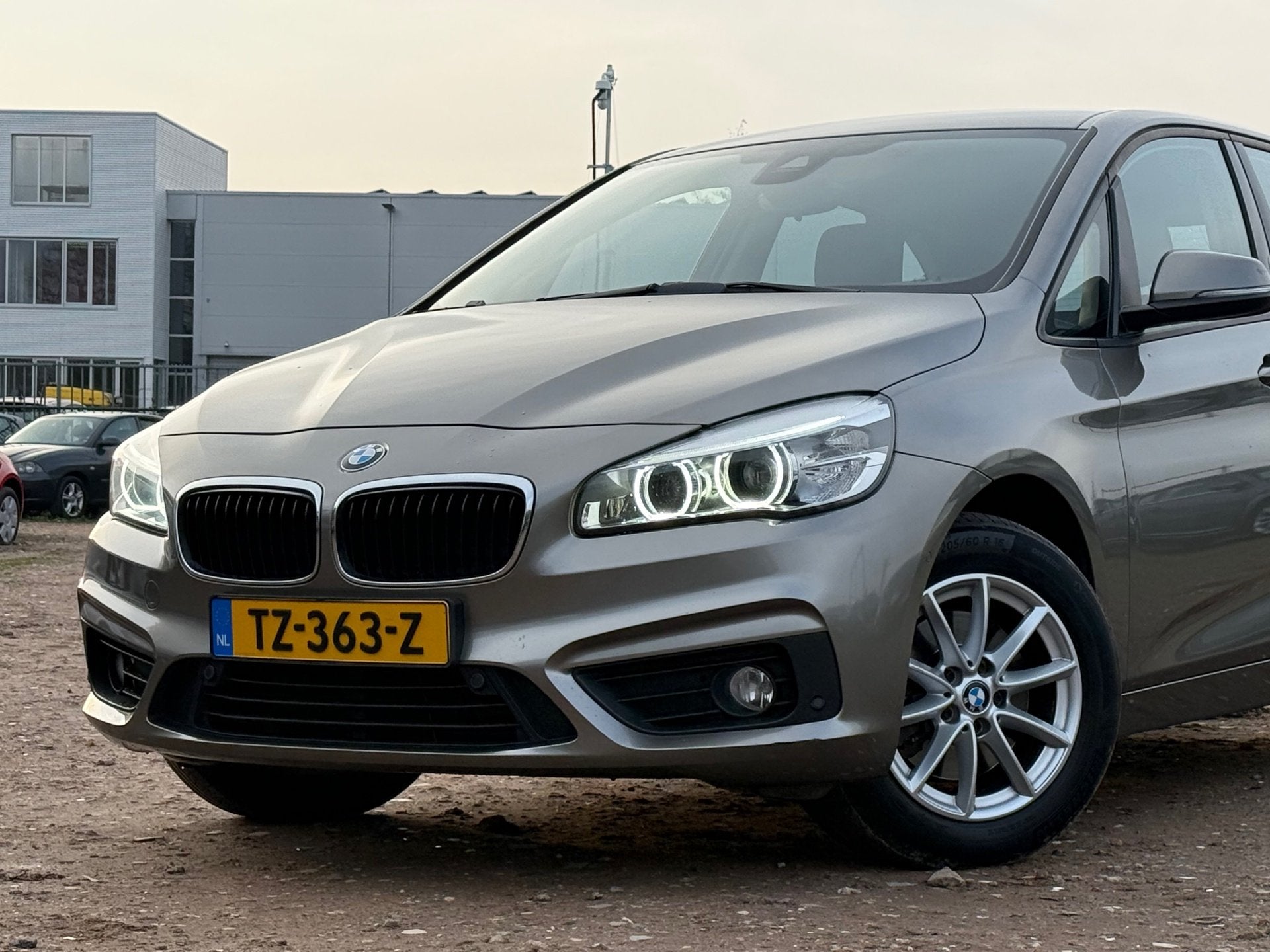 BMW 2-serie Active Tourer 218i High Executive/AUTOMAAT/LED, Auto's, 136 pk, Gebruikt, Euro 6, Leder