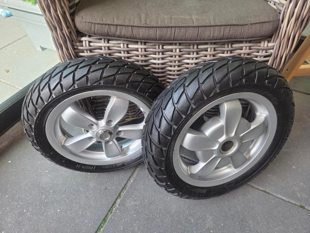 Vespa Primavera 11 inch wielen. Nieuwstaat, Ophalen of Verzenden, Zo goed als nieuw, Overige typen, Vespa